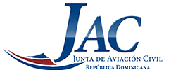 El presidente de la Junta de Aviación Civil (JAC), José Marte Piantini, junto a las autoridades de aeropuertos privados del país.