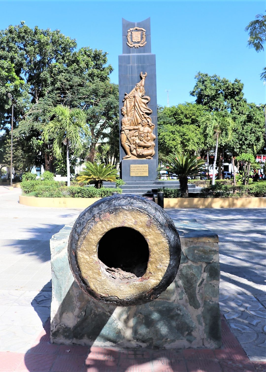 Monumento a los héroes de la Batalla del 19 de Marzo de 1844.