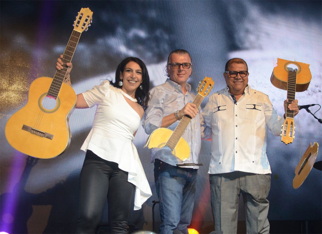 Tanya de los Ríos, Miguel Schaupp y Luis Francis en Hard Rock Cafe Punta Cana