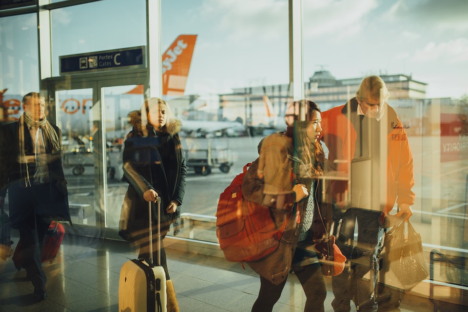 Viajeros-aeropuerto-covid