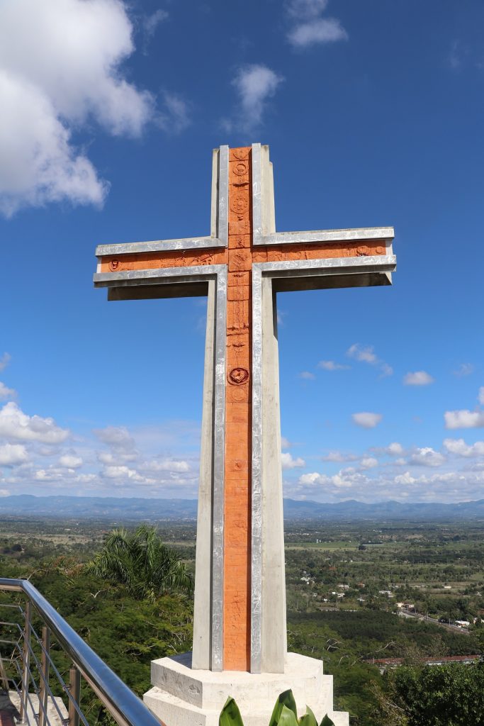 Monumento a la Santa Cruz en el Santo Cerro