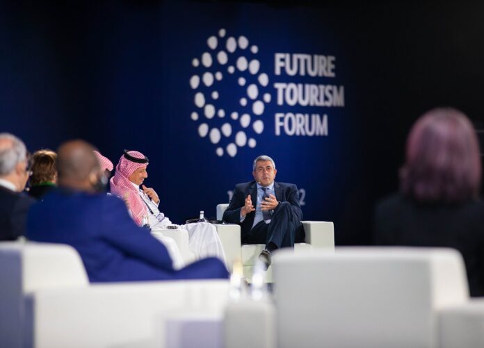 Llamamiento de Jeddah al liderazgo del turismo mundial para enfrentar futuros choques a la industria