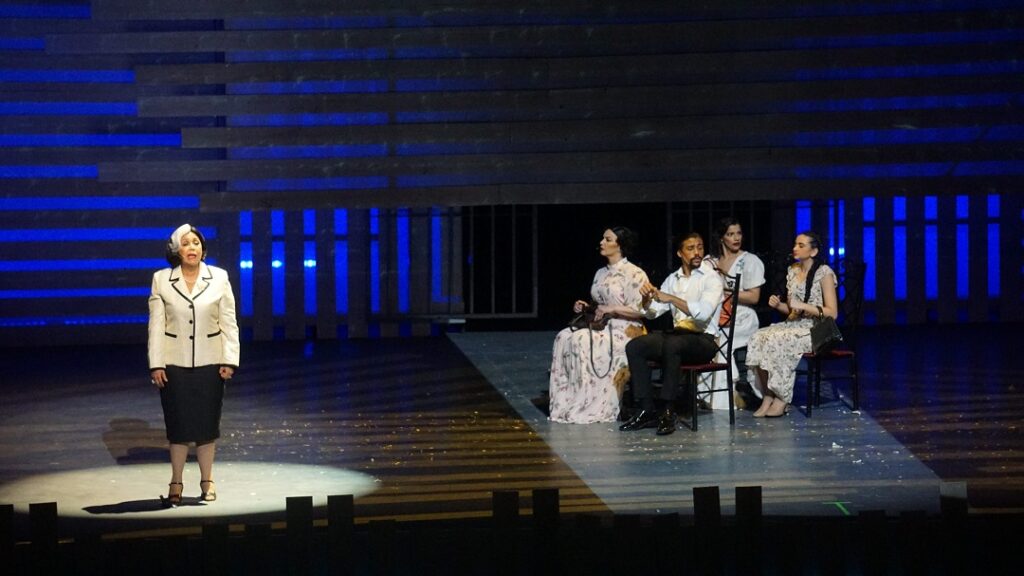 Mariposas de Acero, musical en el Teatro Nacional