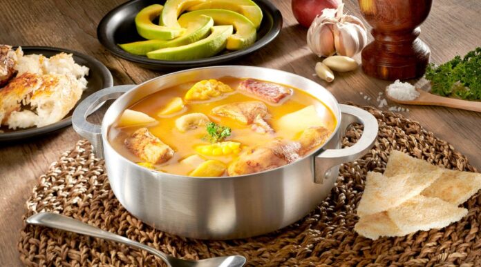 El sancocho dominicano va tras el libro de Records Guinness. Foto Adgastronomia.org
