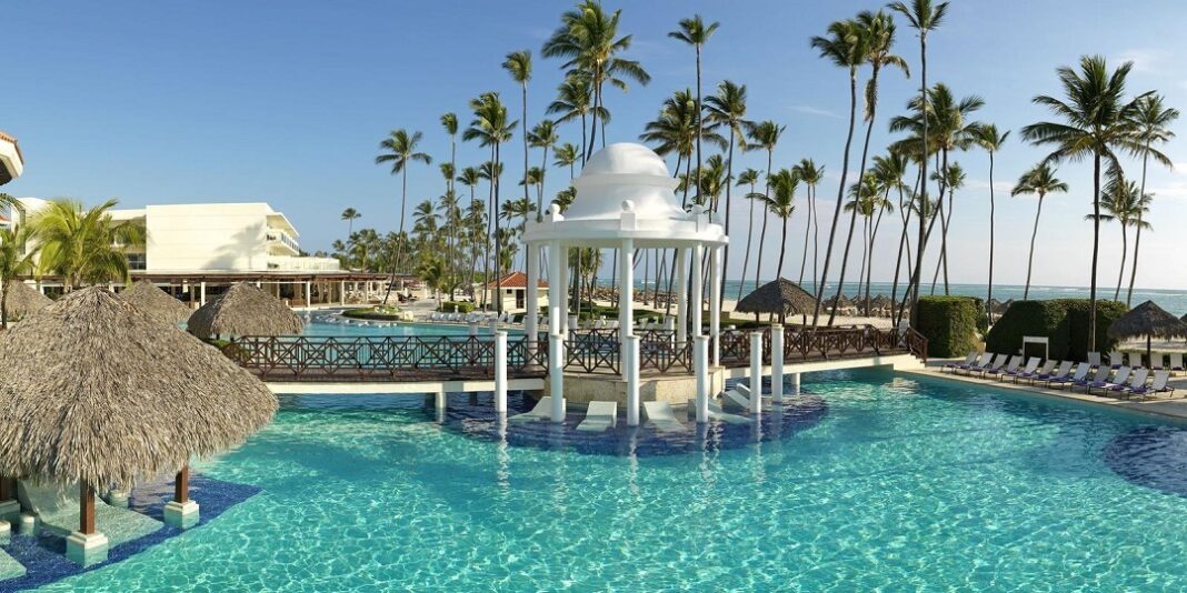 Paradisus Palma Real Golf & Spa Resort es un hotel todo incluido frente a las playas de Punta Cana.