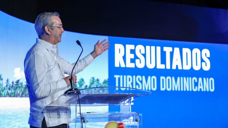 Abinader encabeza presentación de los Resultados Turismo Dominicano