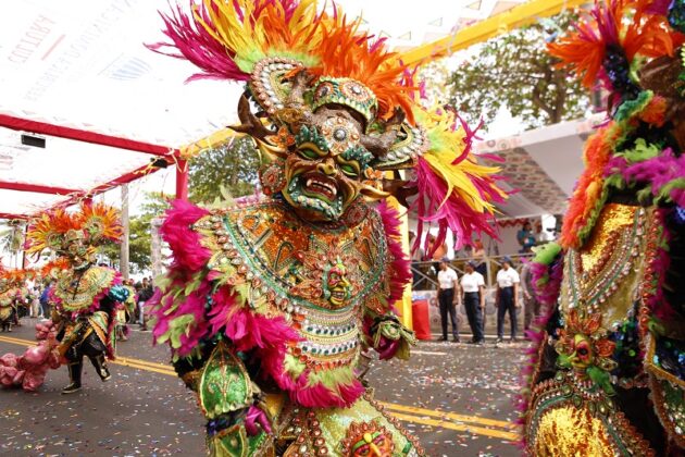 Creatividad, colorido y alegría en el Carnaval Nacional.