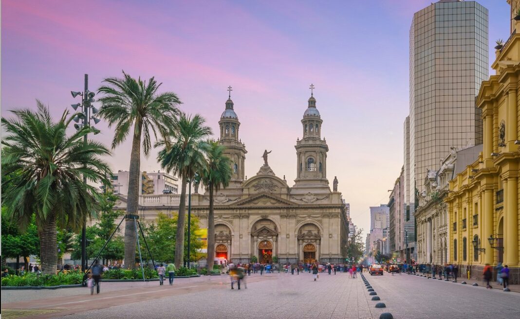 El 29 de octubre comienzan los vuelos de Arajet que conectarán a Santo Domingo con Santiago de Chile.