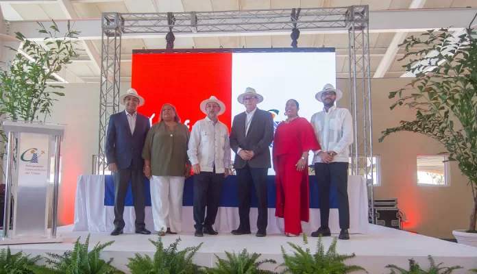 Presentación de la ruta de Reef Jet conecta la región del Cibao con Punta Cana 5