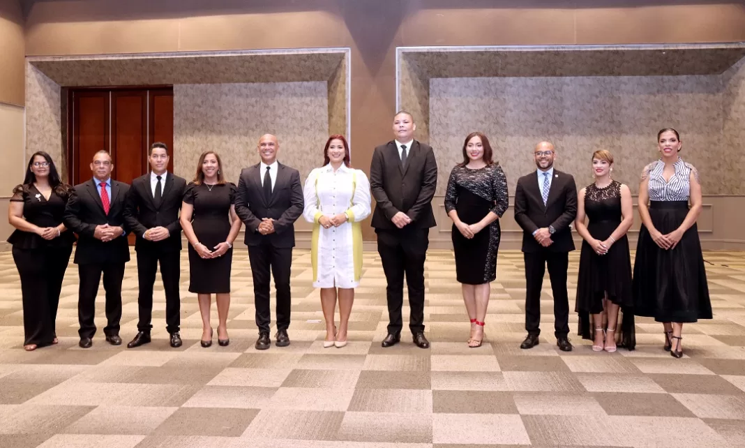 La nueva directiva de Adompretur tomó juramento el pasado lunes.
