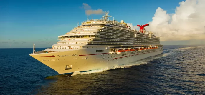 Crucero de Carnival Cruise rescata náufragos en Puerto Plata y sigue la búsqueda de desaparecidos