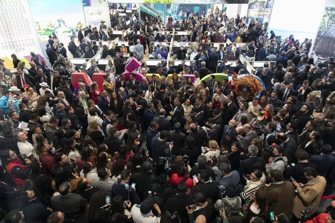 El balance final de Fitur 2024 arroja una asistencia de 250,000 visitantes; más de 153,000 profesionales y de 97,000 personas de público general.