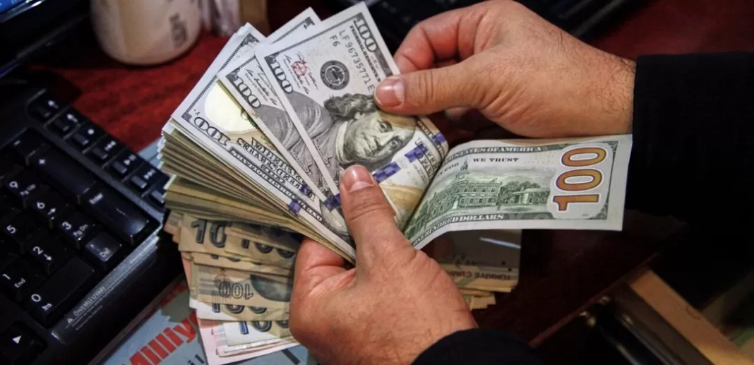 En el mes de diciembre de 2023, las remesas que recibió República Dominicana sumaron US$945.0 millones, monto similar al recibido el año pasado en dicho mes.
