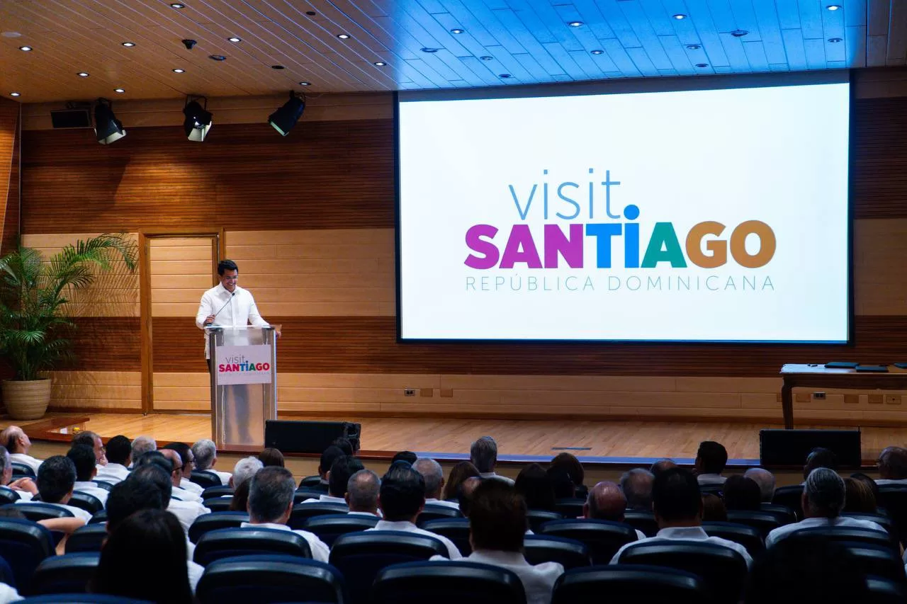 David Collado, ministro de Turismo, durante la presentación de la iniciativa de promoción turística Visit Santiago.