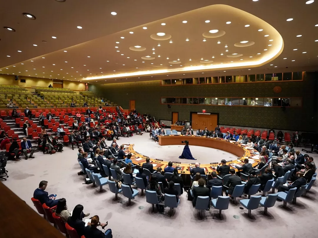 Los miembros del Consejo de Seguridad de la ONU se reúnen de emergencia en la sede de las Naciones Unidas, en Nueva York (EE.UU.), el 14 de abril de 2024. EFE EPA Stephani Spindel.