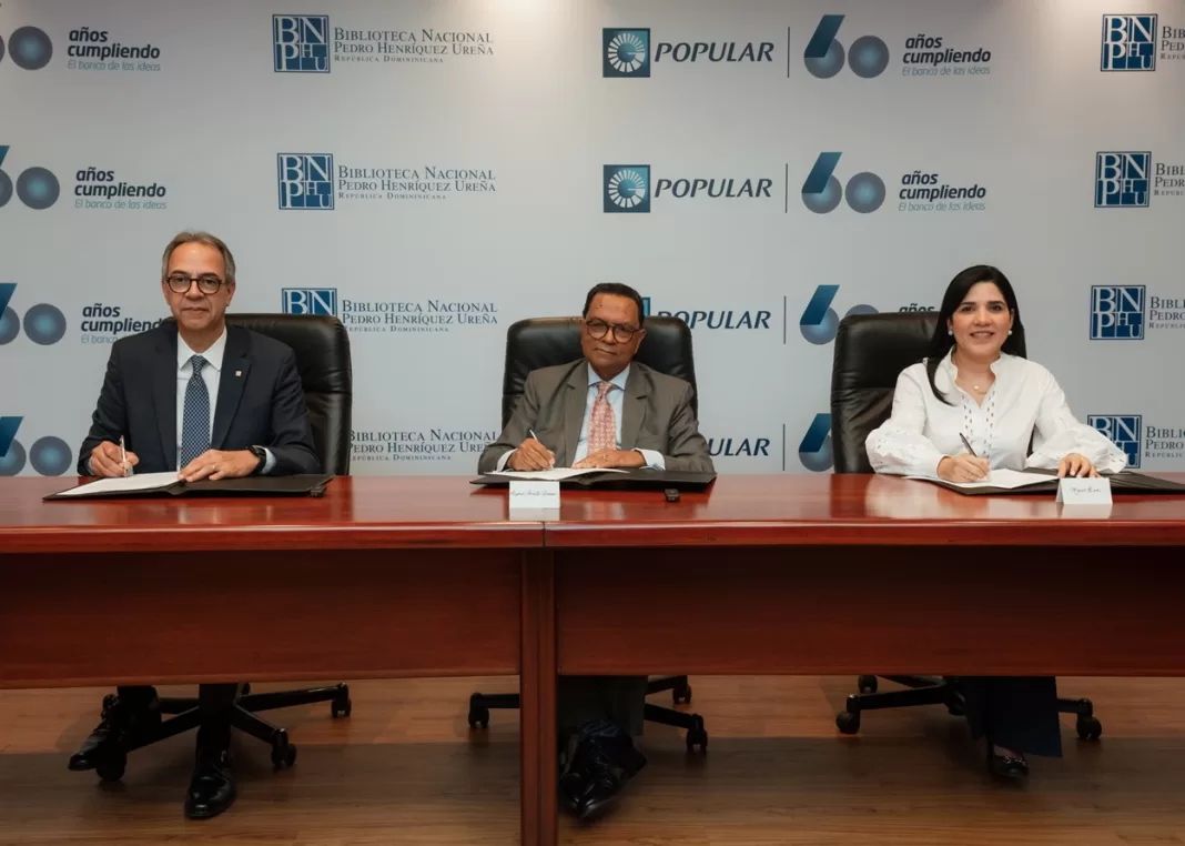 José Mármol, Rafael Peralta Romero y Mariel Bera.