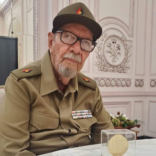 A sus 95 años, el comandante Delio Gómez Ochoa vuelve al país a conmemorar la gesta patriótica de la que formó parte en 1959.