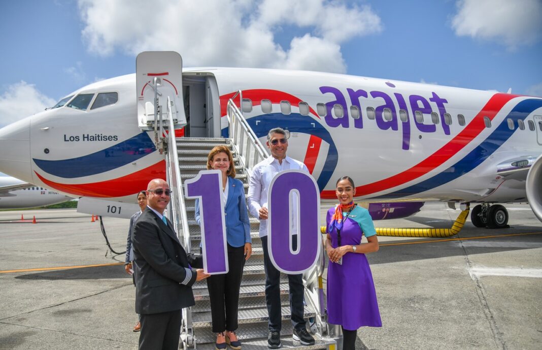 La Vicepresidenta Raquel Peña encabezó recepción de la décima aeronave de Arajet Airline.
