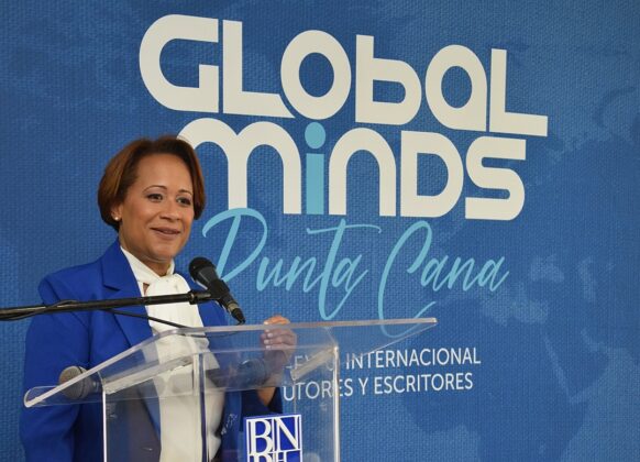 Euselandia Alcantara, CEO de ERAS Global - Publishing House New York.