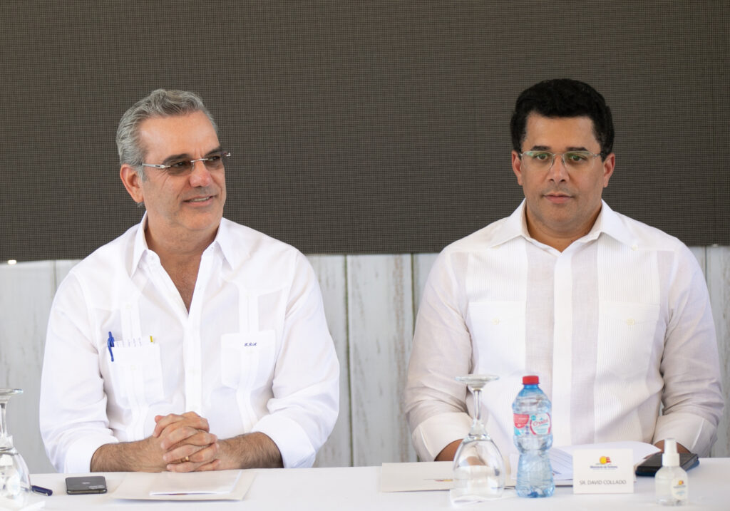 Escarrer, Cisneros, Piñeiro, entre otros, felicitan en redes a Collado por su gestión y auguran más éxitos.