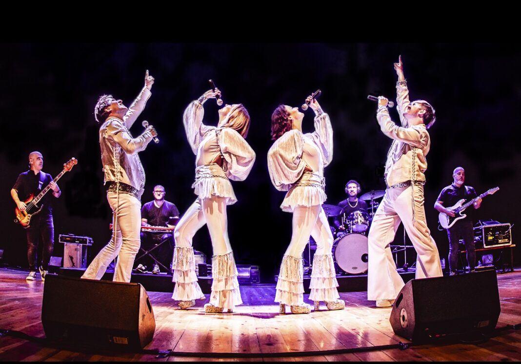 Después de 11 años de trayectoria, ABBA THE NEW EXPERIENCE se ha posicionado como una de las mejores bandas tributo a ABBA.