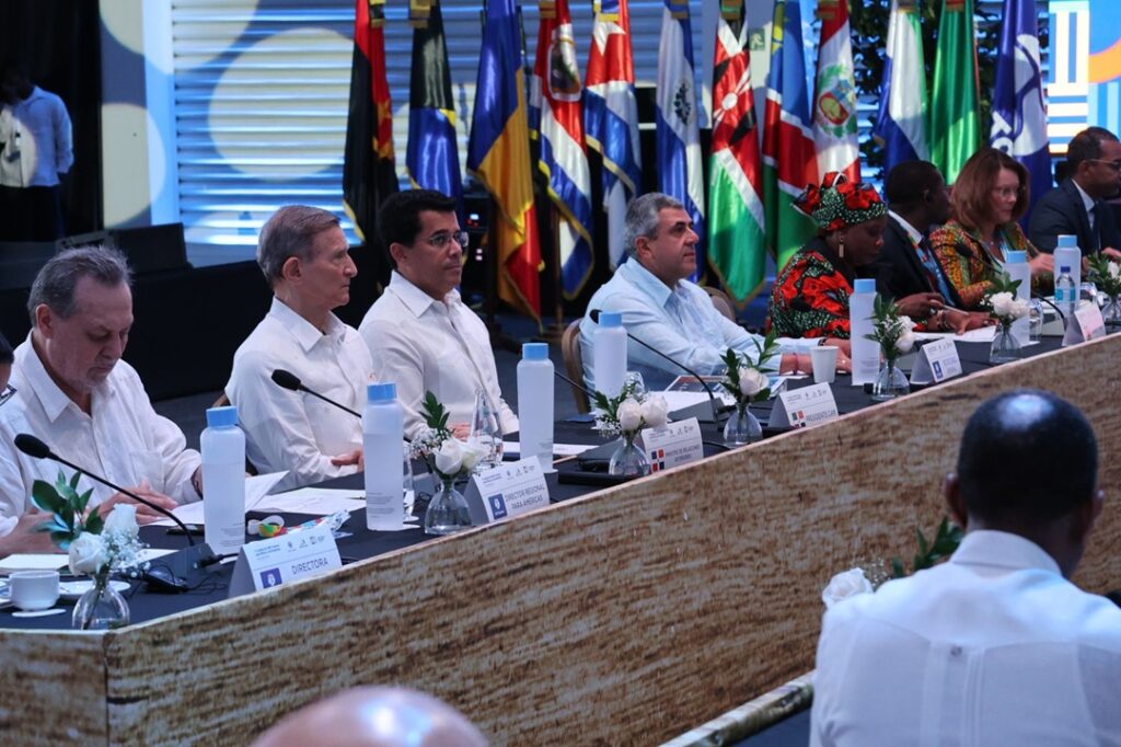 El Diálogo Ministerial de Alto Nivel en la 1ª Cumbre de Turismo de las Naciones Unidas para África y las Américas reunió a líderes de la industria de viajes y turismo a
