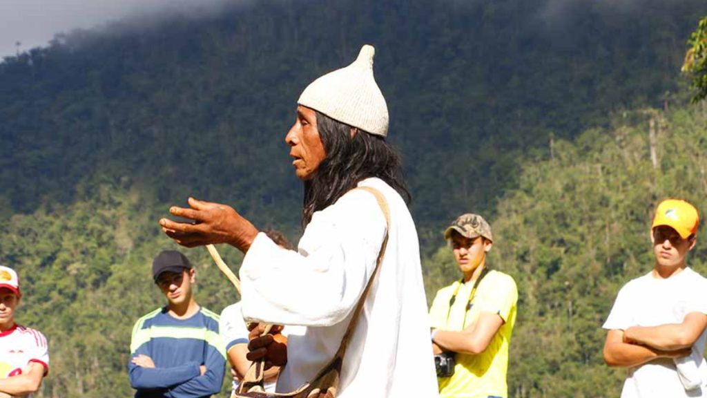 El Parque Tayrona, Ciudad Perdida y Minca son tres de los destinos más apetecidos por las personas que desean conocer las creencias de las culturas indígenas del norte del país y los vestigios de su enriquecido pasado arqueológico. FOTO Wiwa tours.