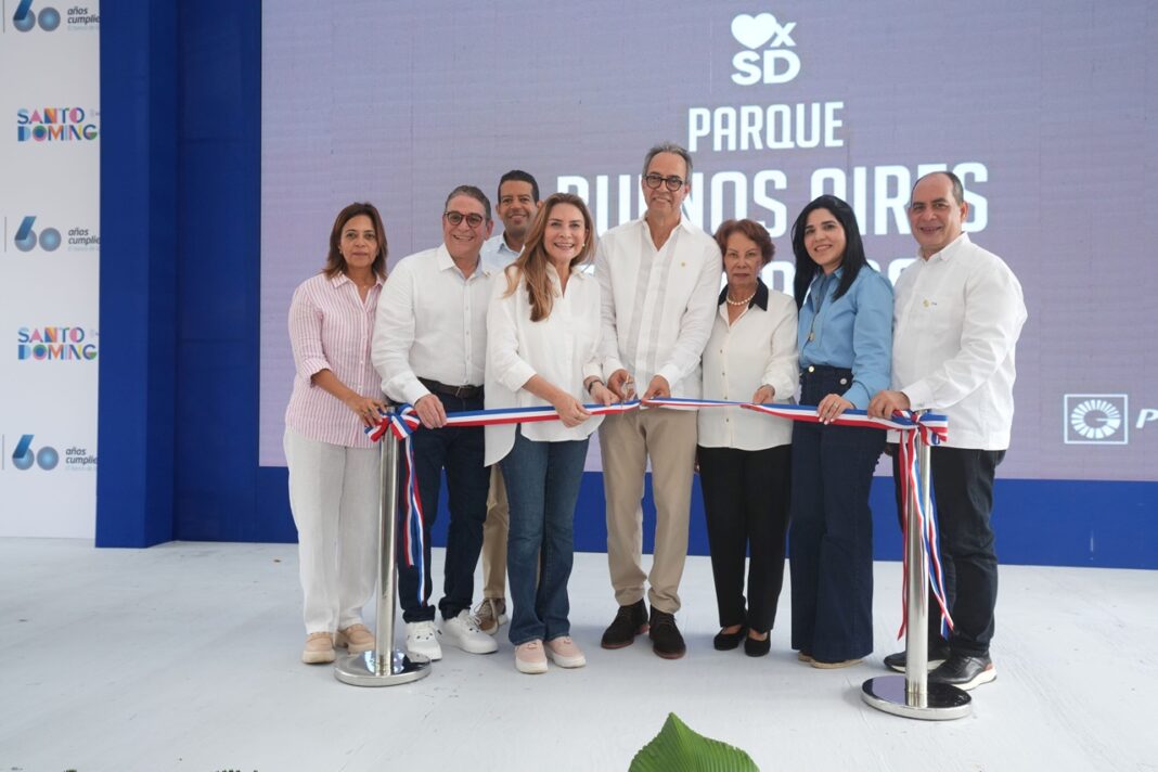 La inauguración que el remozamiento del parque Buenos Aires del Mirador demuestra “el compromiso del Banco Popular de generar valor compartido” para el beneficio de las personas y su desarrollo humano, social y económico