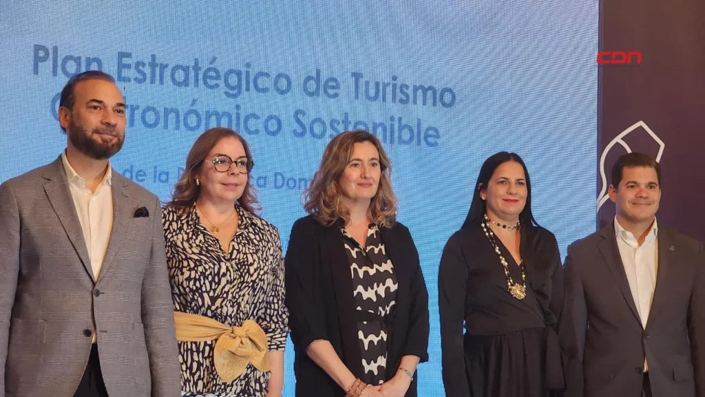 Tanto el Ministerio de Turismo como la Asociación Dominicana de Restaurantes (Aderes) están al frente del proyecto en el país.