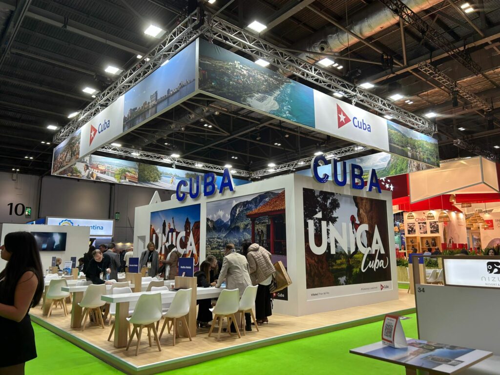 Stand de Cuba en la WTM Londres 2024