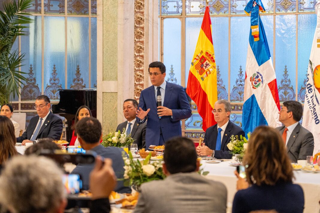 David Collado, ministro de Turismo de República Dominicana ofrece los detalles de la participación del país en Fitur 2025
