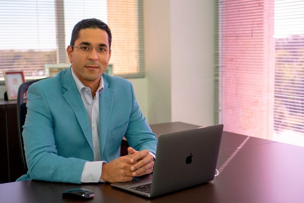 Jorge Subero Medina, presidente ejecutivo de Ciudad Destino Cap Cana, preside la misión de la empresa en Fitur 2025