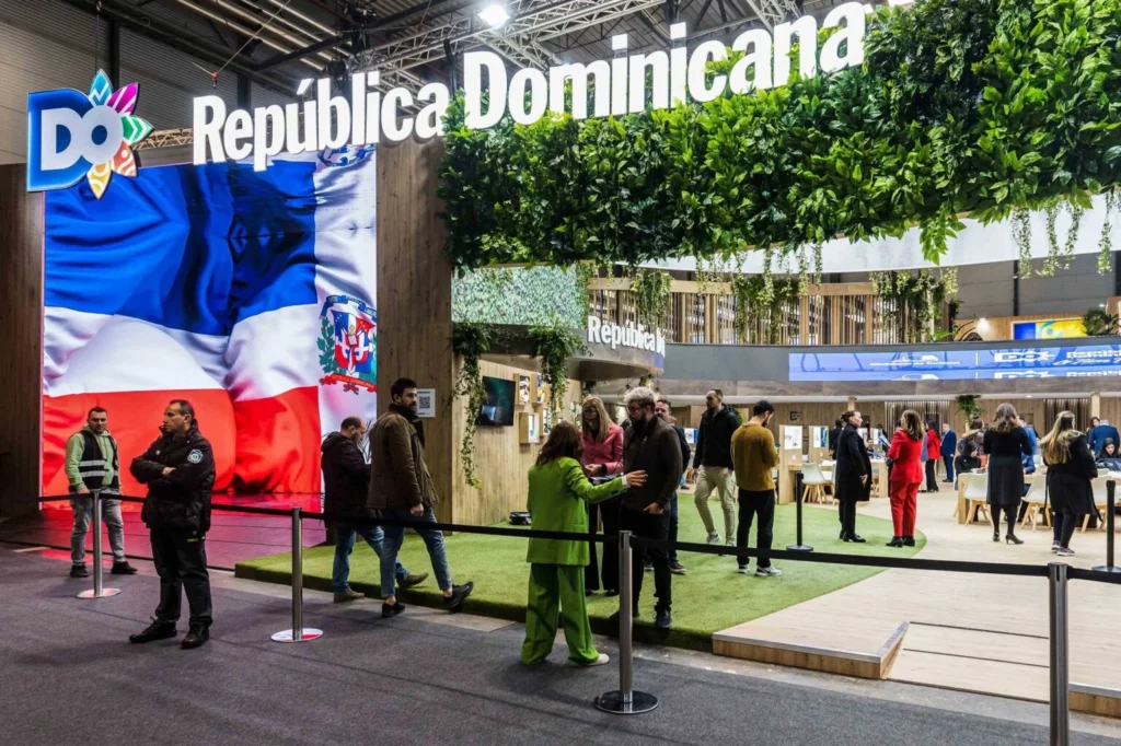 Desde hoy disponible para el mundo el stand de República Dominicana en Fitur 2025.
