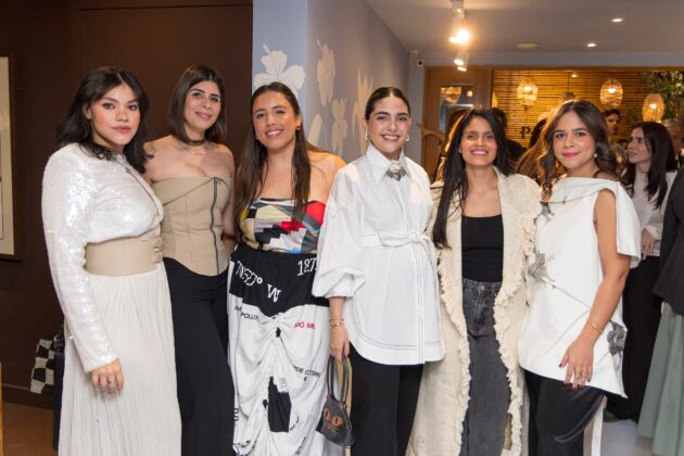 Carla Dominguez, Giovanna Vásquez, Laura García, Nicole Marie Betances, Mayle Vásquez y María José Espaillat