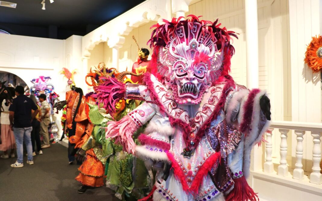 Diablos cojuelos en el Museo del Carnaval Vegano