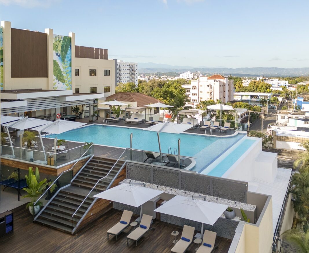 La cadena hotelera Hodelpa ha sido reconocida por su destacada presencia en dos importantes categorías dentro del sector turístico