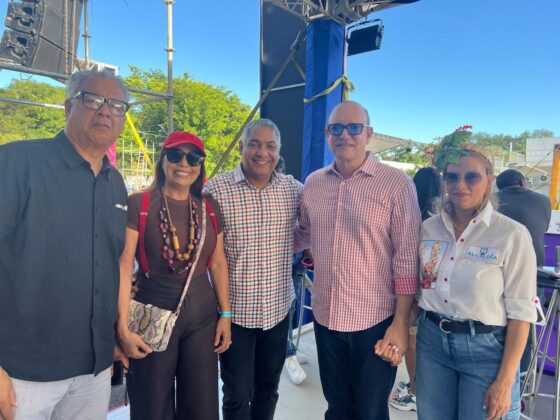 Las organizaciones empresariales y culturales en apoyo al Carnaval.
