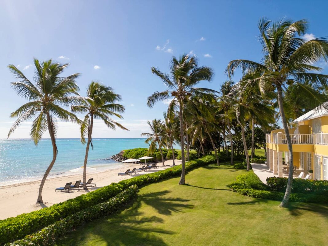 Vista aérea de las instalaciones del hotel Tortuga Bay Puntacana Resort & Club.
