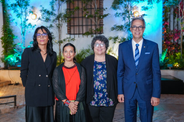De izquierda a derecha, los señores Clarissa Carmona, Soraya Franco, Fátima Portorreal y José Mármol
