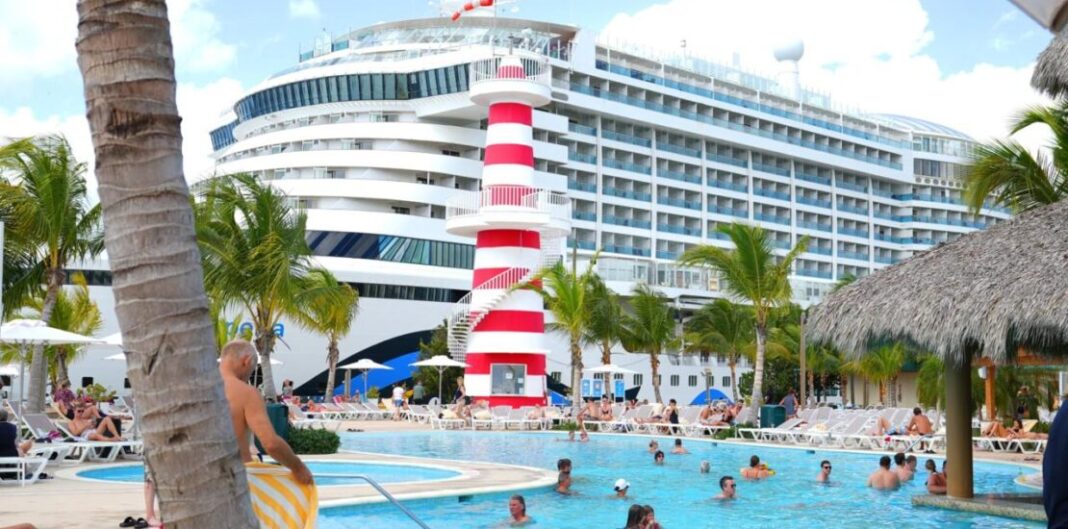 El director ejecutivo de la Autoridad Portuaria Dominicana, Jean Luis Rodríguez, calificó este crecimiento como un hito para la industria de cruceros del país.
