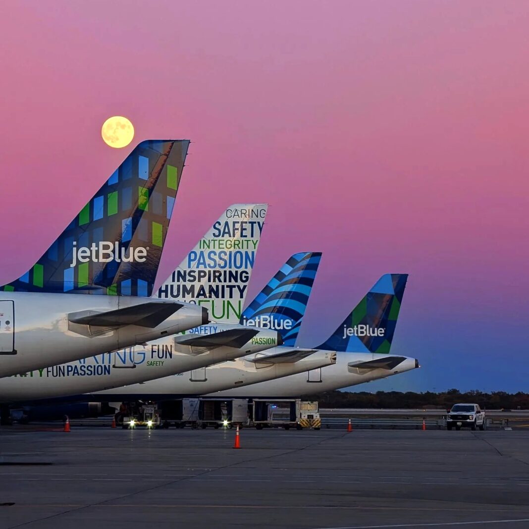 Steve Olson se ha desempeñado como vicepresidente del centro de operaciones del sistema, liderando la ejecución de los vuelos diarios de la aerolínea e impulsando mejoras en confiabilidad y eficiencia