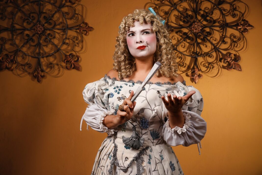 La Dama Boba es una comedia clásica considerada una de las obras más emblemáticas del dramaturgo español Lope de Vega.