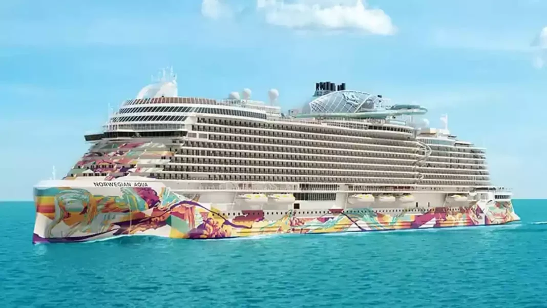 Puesto en servicio en este mes abril de 2025, el Norwegian Aqua es el primer barco de la clase Prima Plus de la compañía Norwegian Cruise Line