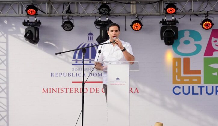 Calle Cultura, Arte y Cultura en Movimiento, una iniciativa impulsada por el ministro de Cultura, Roberto Ángel Salcedo.