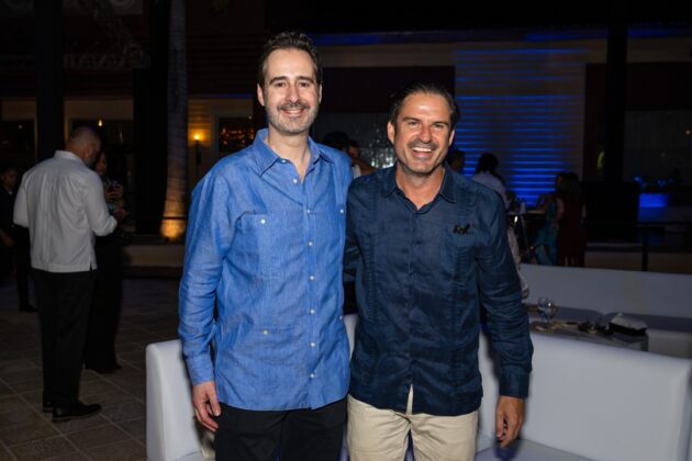 Javier Águila, presidente global de Inclusive Collection de Hyatt y Julio Pérez, CEO Bahia Principe Hotels & Resorts