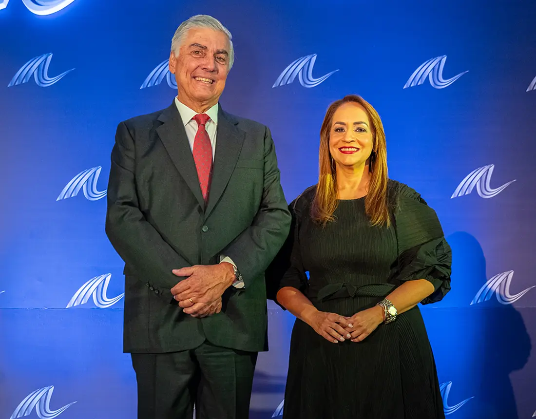 Juan Bancalari y Angie Lendor, presidente y directora ejecutiva actuales de Asonahores.