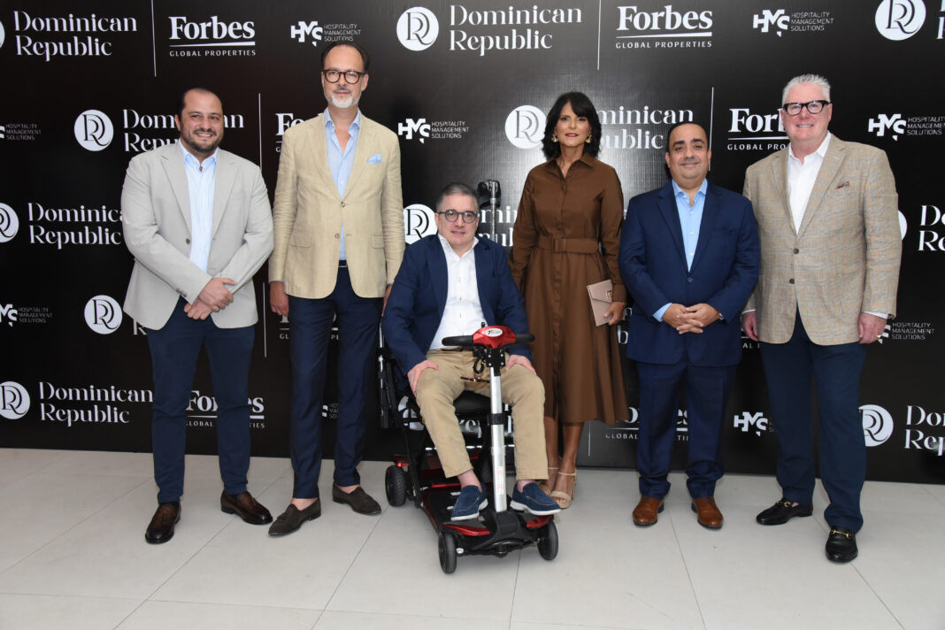 Adam Tazi, Marcus Benussi, Santiago Capeans, Miguelina Butrón, Abelardo Melgen y Michael Jalbert