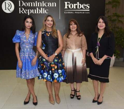 Lucia Melgen, Zelided Ruiz, Mari de Melgen y Sogela Castilla
