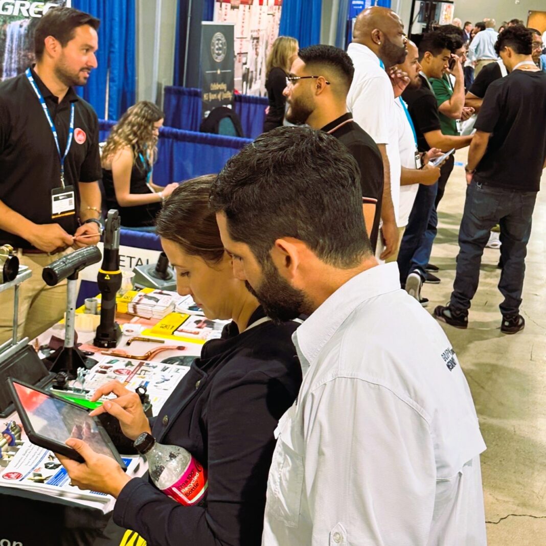 RefriAméricas Show es el evento de referencia para la industria HVAC y refrigeración en América Latina, congregando a expertos, empresas y profesionales del sector