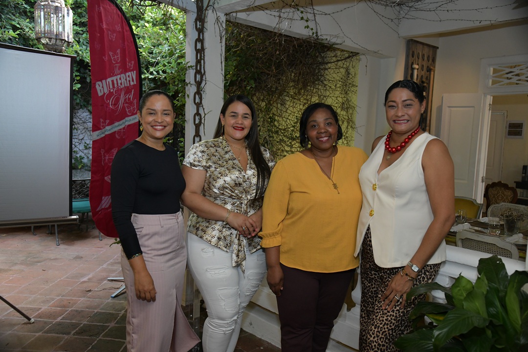 Scarlet Gilbert, Yasmin Vásquez, Yesenia Toribio, Madelin Tavarez